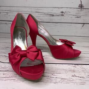 Michaelangelo Maribelle hot pink heel bridesmaid